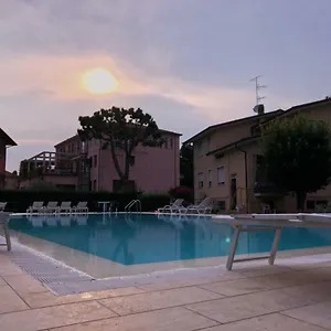 https://casa-savoia.it-lombardy.com