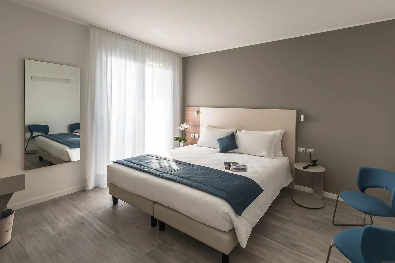 Hesperia Hotel & Residence リド・ディ・イエゾロ 4*,  イタリア